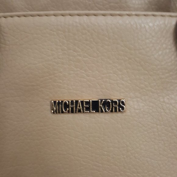 Women's MICHAEL KORS Large Luggage Beige Leather Satchel Bag Tote Handbag - Picture 8 of 16